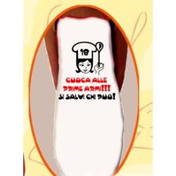 Grembiule compleanno cuoca alle prime armi si salvi chi può