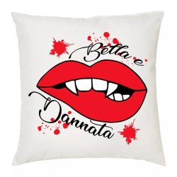cuscino 40 x 40 cm scritta bella e dannata bocca rossa idea regalo