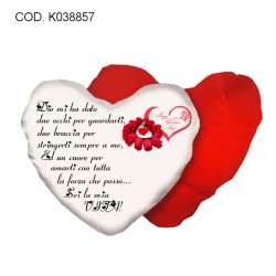 cuscino bianco e rosso a forma di cuore con scritta poesia AMORE san valentino
