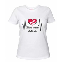 t-shirt donna disegno cuore rosso abbraccio mani battito scritta tienimi stretto